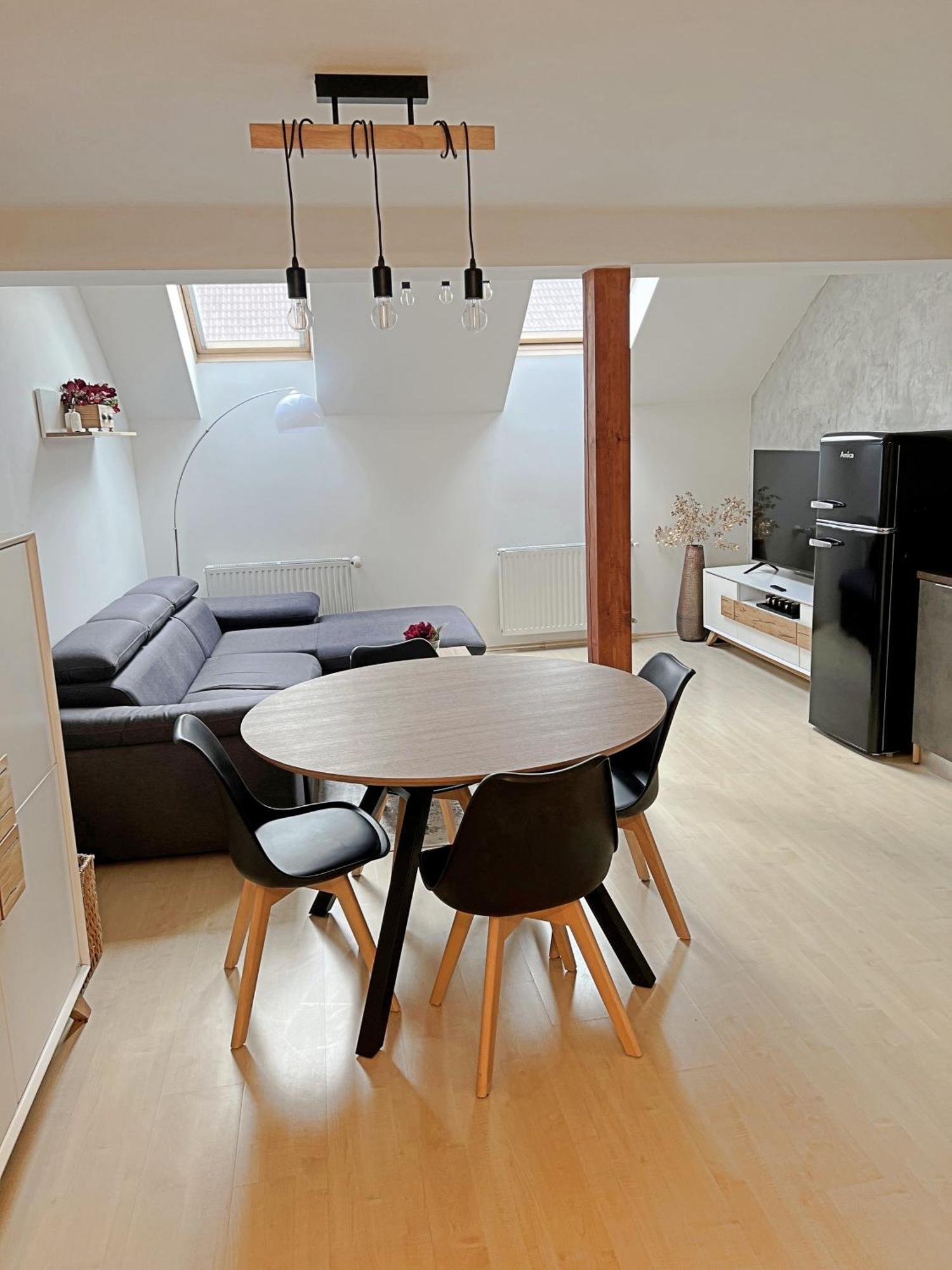 Mezonetovy Apartman V Centru 布拉格 外观 照片